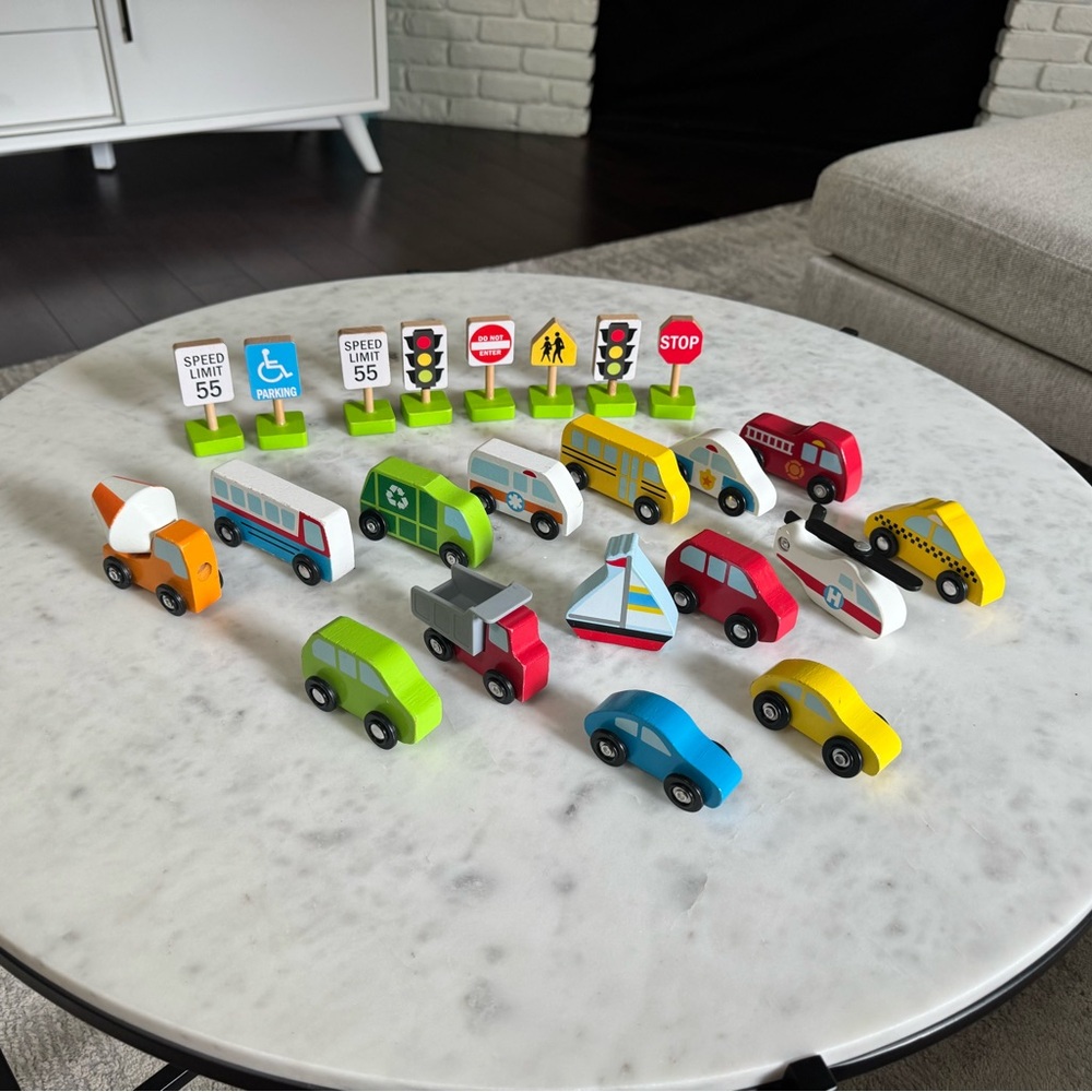 Melissa & Doug Colorful Wooden Toy Car Set